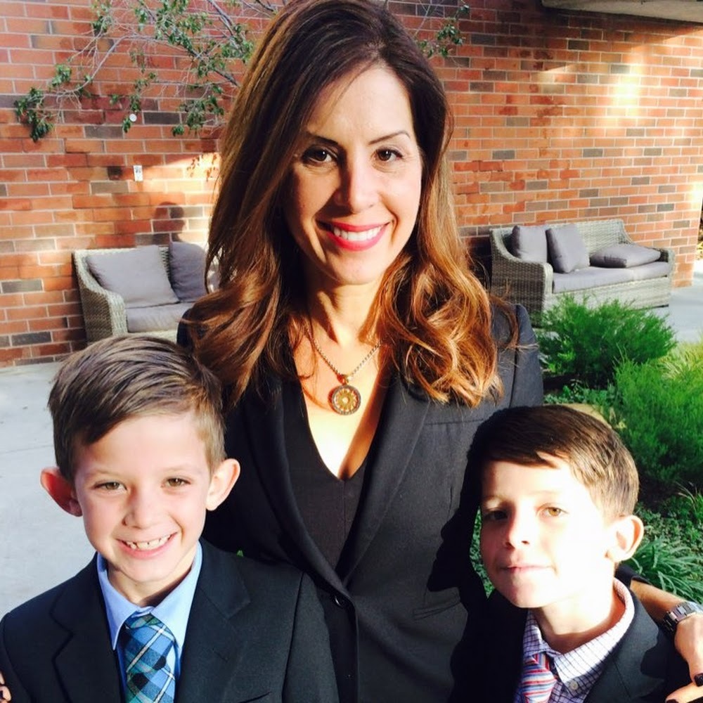 Meet your Posher, Tiffany lynn